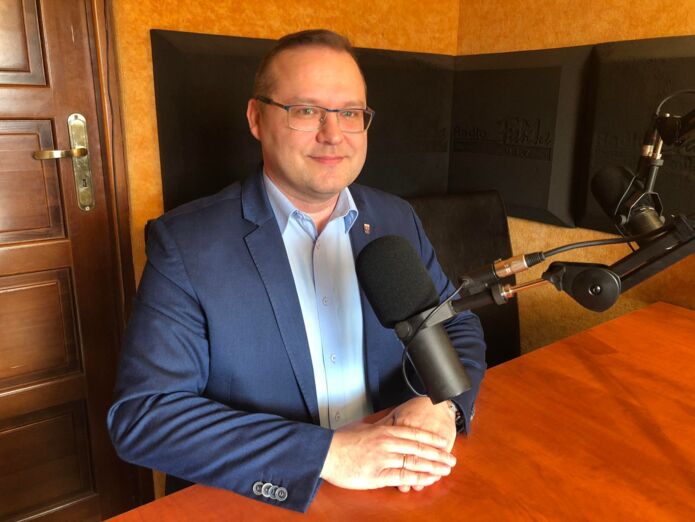 Zapraszamy do wysłuchania audycji Radio FAMA Wołomin 94,7 FM, w której wystąpił dyrektor biblioteki i opowiedział o najnowszych inicjatywach bibliotecznych m.in. tworzenia centralnego działu regionalnego.