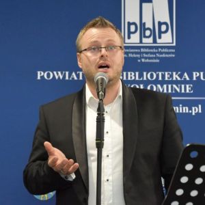 03057 foto