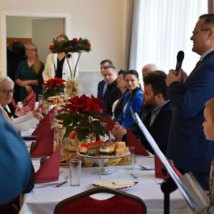 02733 foto