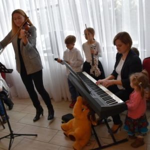 02740 foto