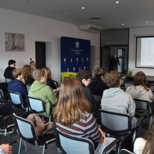 566209723 1230808509080817 n