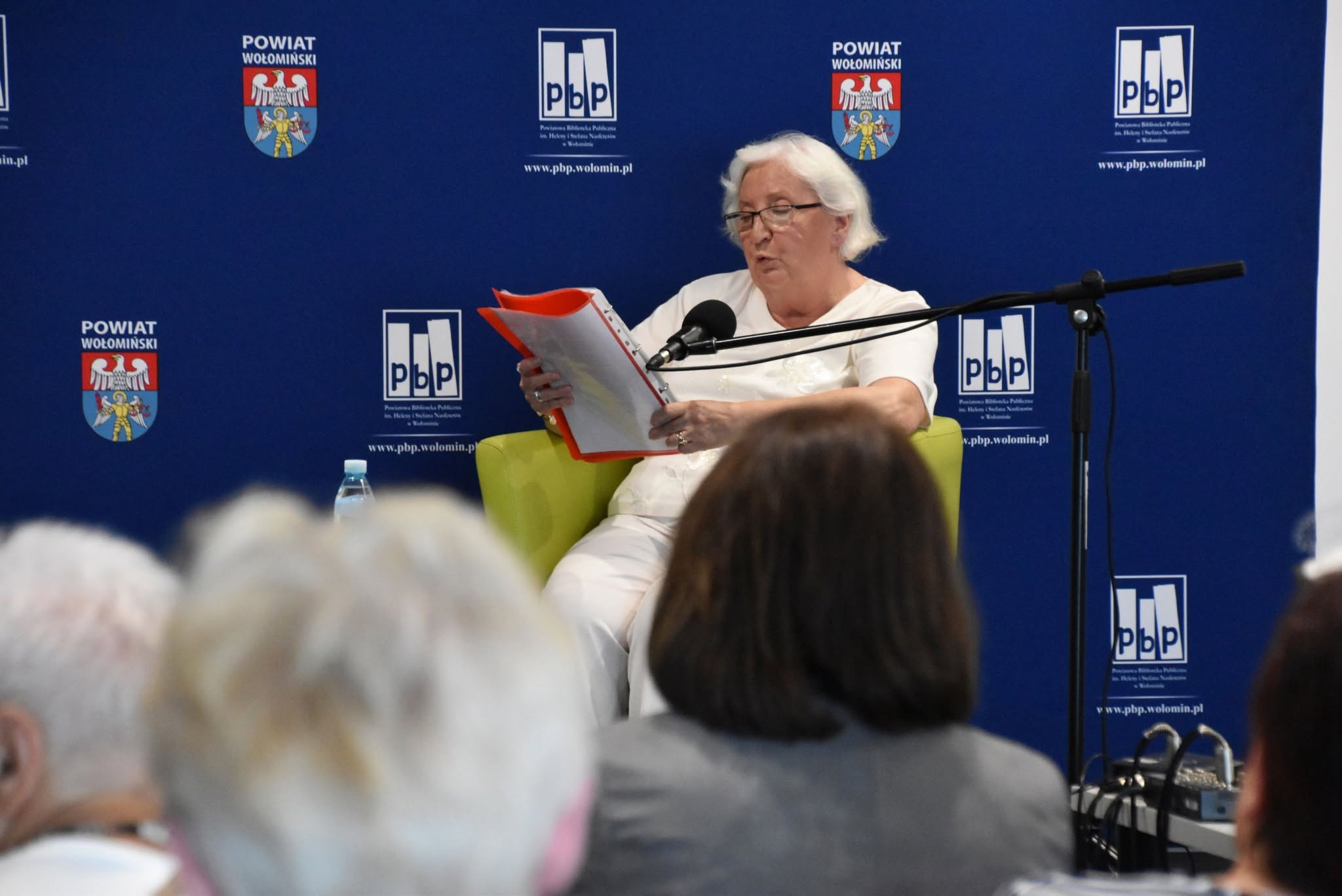 W czasie Festiwalu Literacko-Regionalnego swoją twórczością podzieliła się także Wanda Lipińska, 23.07.2026 r.
